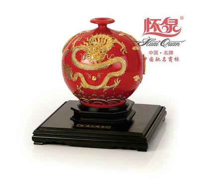 匠心独具的空间美学 德化三龙天道地圆陶瓷摆件的价值与艺术
